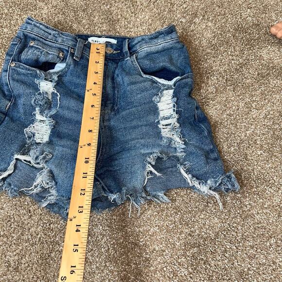 Almost Famous jean shorts distressed high rise cut off SZ 3 - Picture 4 of 7